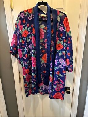 Vintage Victoria's Secret Navy Floral Satin Kimono Jacket - gold label